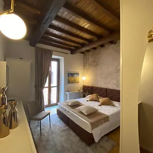 Condotti Roma