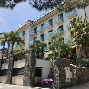 *** Hotel Ariston & Italy