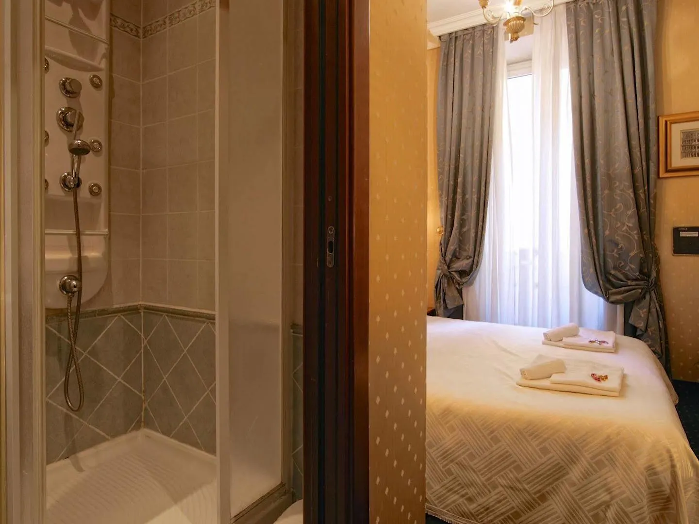 Vatican Holiday Rome Bed & Breakfast